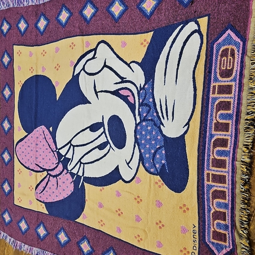 Vintage Disney Beacon Throw Blanket - Picture 2 of 9
